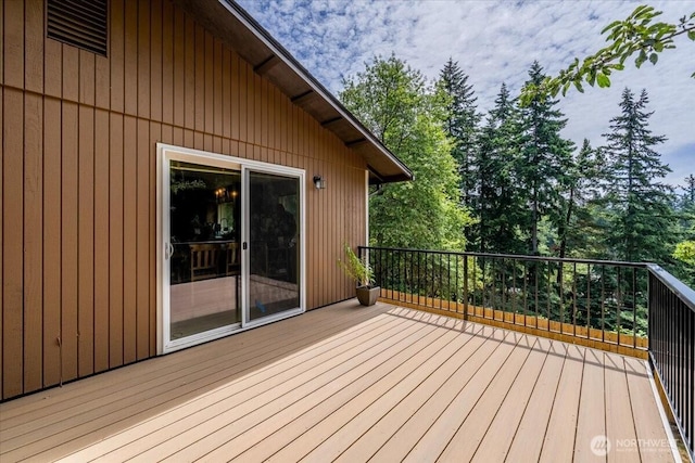 515 N 188th St, Shoreline, WA 98133 - view of wooden terrace