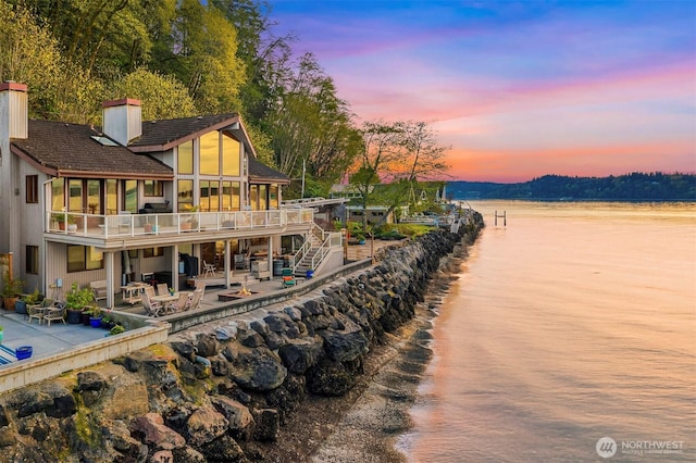 10885 Point Vashon Dr SW, Vashon, WA 98070 - water view with stairway