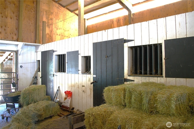 115 Kakela Rd, Winlock, WA 98596 - view of horse barn
