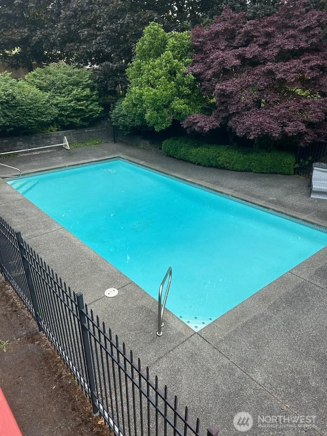 9652 Ronald Dr, Blaine, WA 98230 - view of pool featuring a fenced in pool and fence