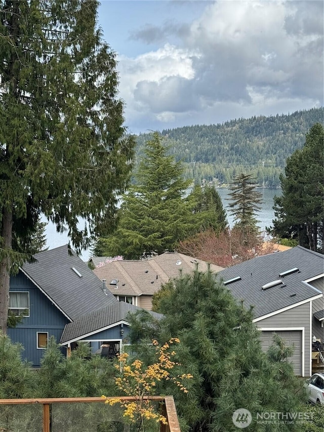 69 N Pt, Bellingham, WA 98229 - aerial view with a forest view