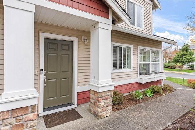 view of property entrance
