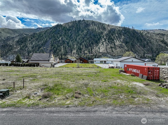 3906 Stayman Flats Rd, Chelan, WA 98816