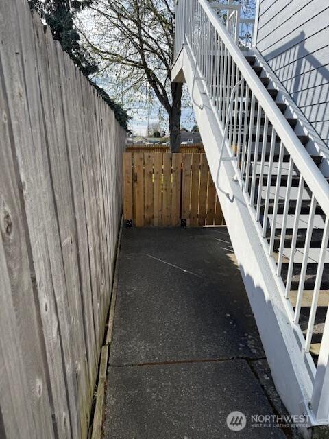 2424 Orleans St, Bellingham, WA 98229 - photo 11