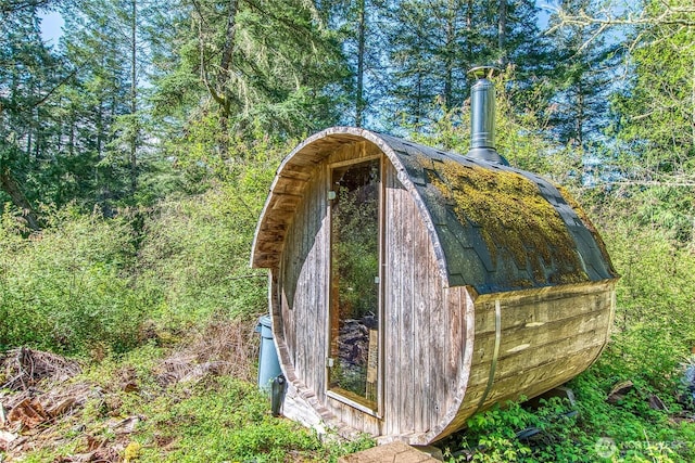 view of outbuilding