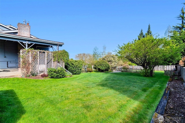 3521 Upland Ave, Everett, WA 98203 - view of yard