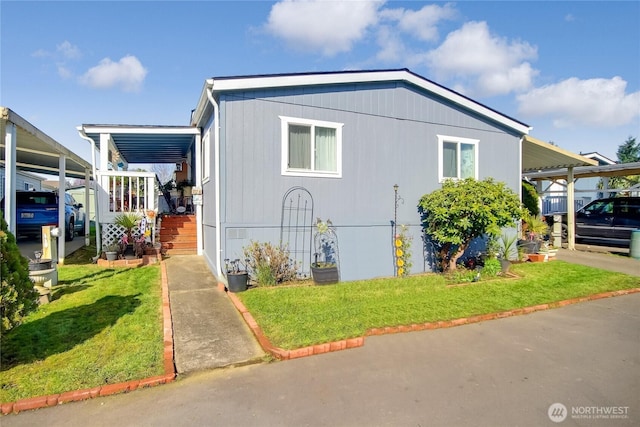 31600 126th Ave SE Unit 114, Auburn, WA 98092 - view of home's exterior featuring a lawn