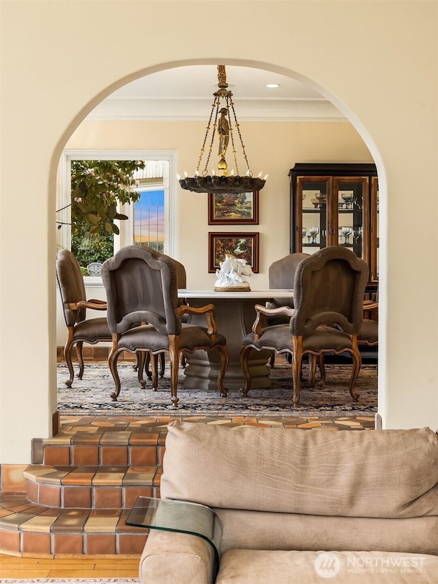 180 Lake Washington Blvd E, Seattle, WA 98112 - dining room with crown molding and arched walkways