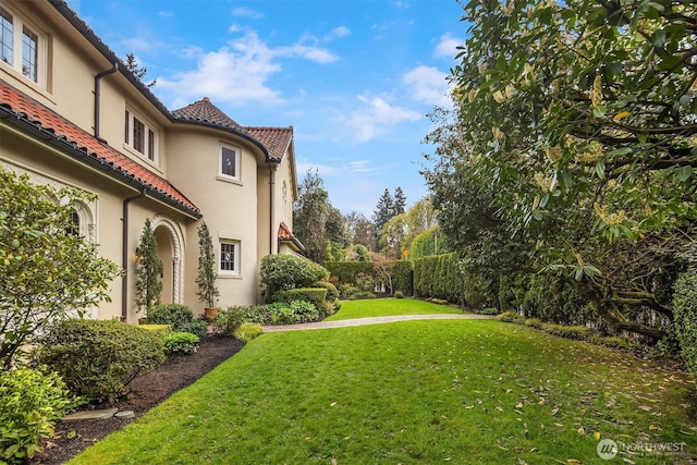 180 Lake Washington Blvd E, Seattle, WA 98112 - view of yard
