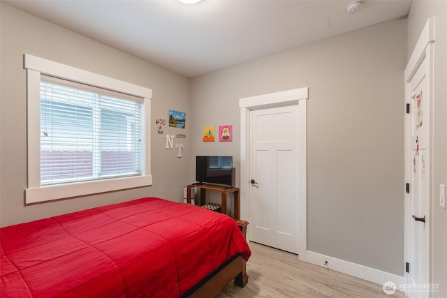 6321 Pony Pl, Maple Falls, WA 98266 - bedroom featuring light wood-style flooring and baseboards