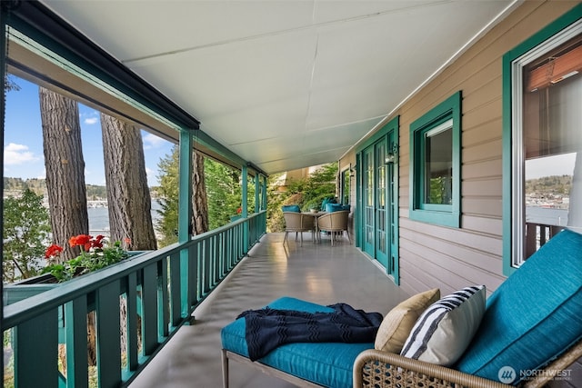 balcony with a porch