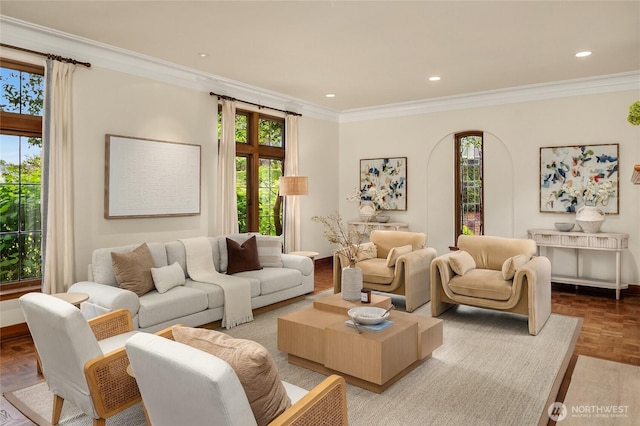 1919 Shenandoah Dr E, Seattle, WA 98112 - living area featuring crown molding, recessed lighting, and baseboards