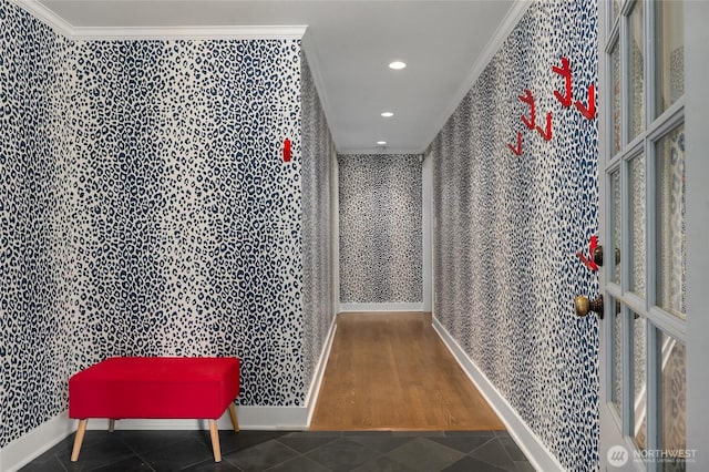 1919 Shenandoah Dr E, Seattle, WA 98112 - detailed view of wallpapered walls, ornamental molding, and recessed lighting