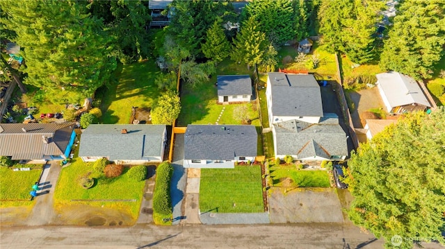 drone / aerial view featuring a residential view