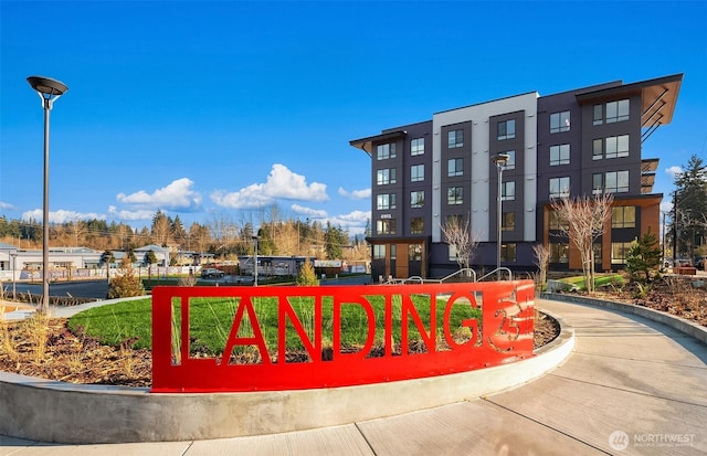 18226 68th Ave NE Unit 505, Kenmore, WA 98028 - view of surrounding community