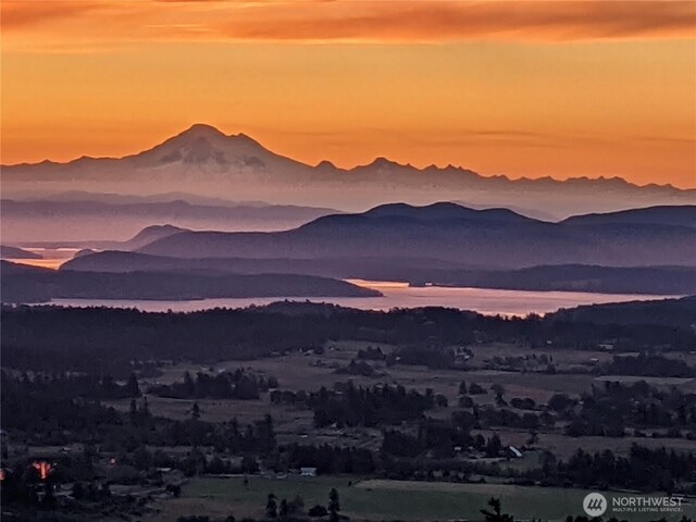 1 Stormridge Rd, Friday Harbor, WA 98250
