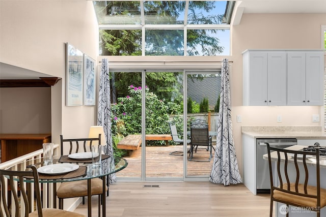 24507 SE 37th St, Sammamish, WA 98029 - entryway featuring light wood-style flooring
