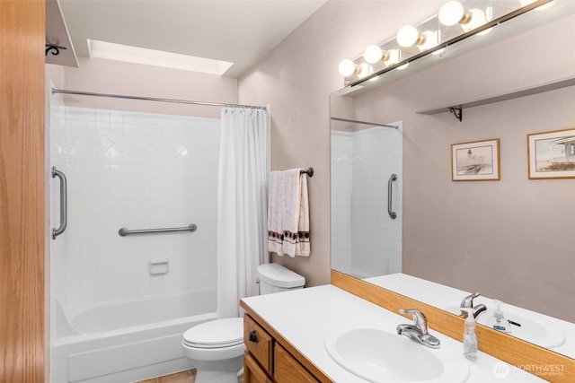 24507 SE 37th St, Sammamish, WA 98029 - bathroom featuring toilet, vanity, and shower / bath combo