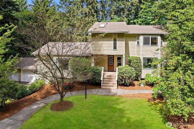 20817 29th Ave SE, Bothell, WA 98021 - view of front facade with a front yard