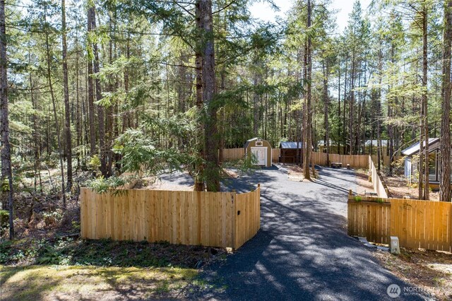 61 N Kings Way S, Hoodsport, WA 98548 - photo 13