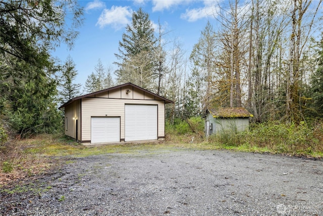 view of detached garage