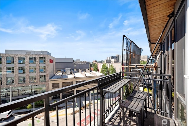 1408 12th Ave Unit 507, Seattle, WA 98122 - balcony featuring a view of city