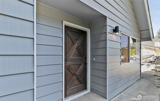 view of exterior entry