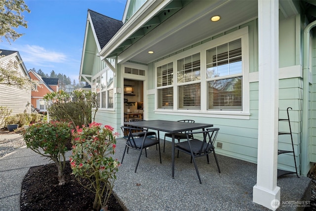 view of patio with outdoor dining space