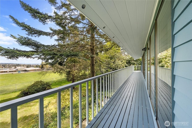 478 SW Judson Dr, Oak Harbor, WA 98277 - view of balcony