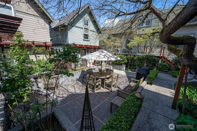 view of patio / terrace with outdoor dining space