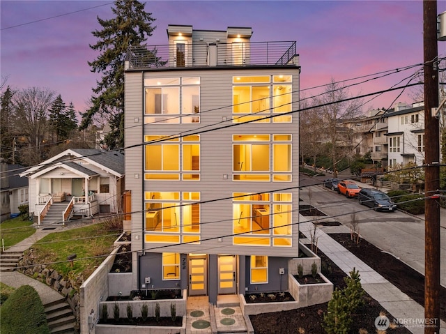 722 N 36th St, Seattle, WA 98103 - photo 1