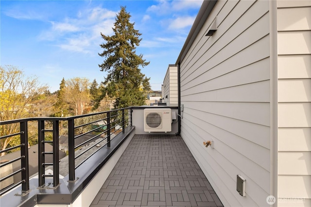 722 N 36th St, Seattle, WA 98103 - photo 29