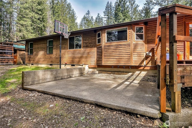 28529 298th Pl SE, Ravensdale, WA 98051 - rear view of house featuring a patio