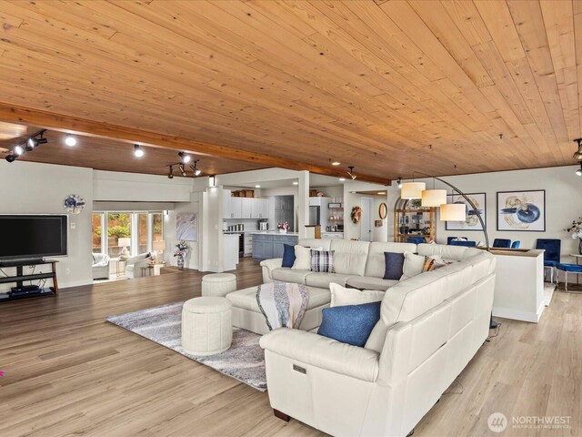 2540 E Phinney Bay Pl, Bremerton, WA 98312 - photo 18