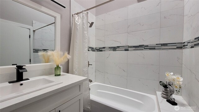 2205 135th Pl SE, Bellevue, WA 98005 - bathroom with shower / bath combo and vanity