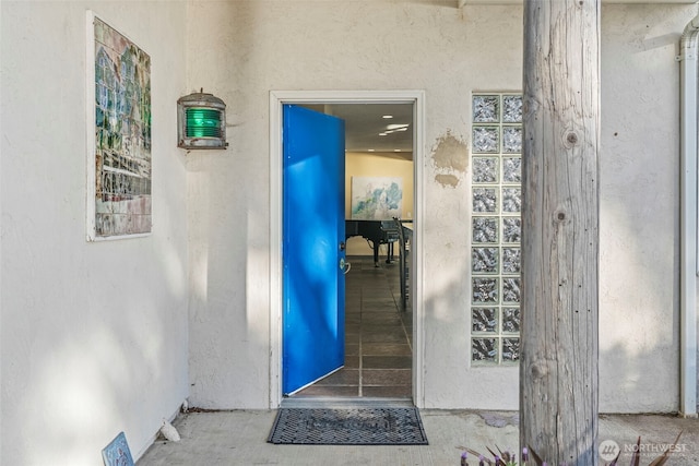 1192 E State Route 4, Cathlamet, WA 98612 - property entrance featuring stucco siding