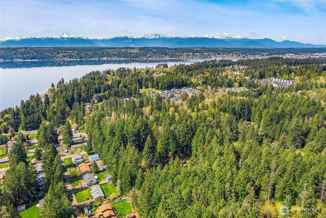 6190 Holland Rd NW, Bremerton, WA 98311