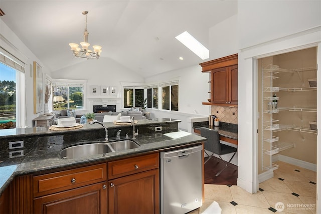 2826 21st Ave W, Seattle, WA 98199 - photo 13