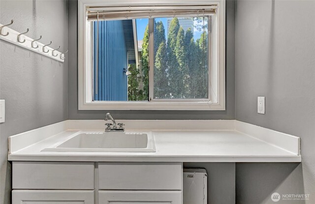 26225 Lake Wilderness Country Club Dr SE, Maple Valley, WA 98038 - bathroom with vanity