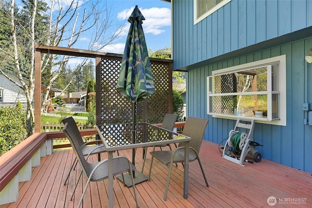 26225 Lake Wilderness Country Club Dr SE, Maple Valley, WA 98038 - deck featuring outdoor dining space