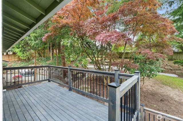107 219th Pl SE, Bothell, WA 98021 - deck with fence private yard