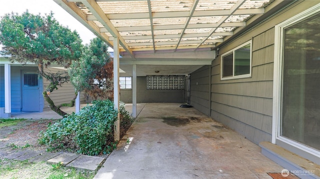 2125 N Highland St, Tacoma, WA 98406 - view of side of home with an attached carport
