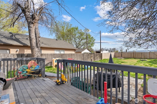 411W 1st Ave, Kennewick, WA 99336 - wooden terrace with a yard and a fenced backyard