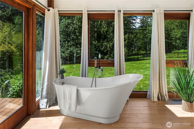 12425 318th Ave NE, Duvall, WA 98019 - view of sunroom / solarium