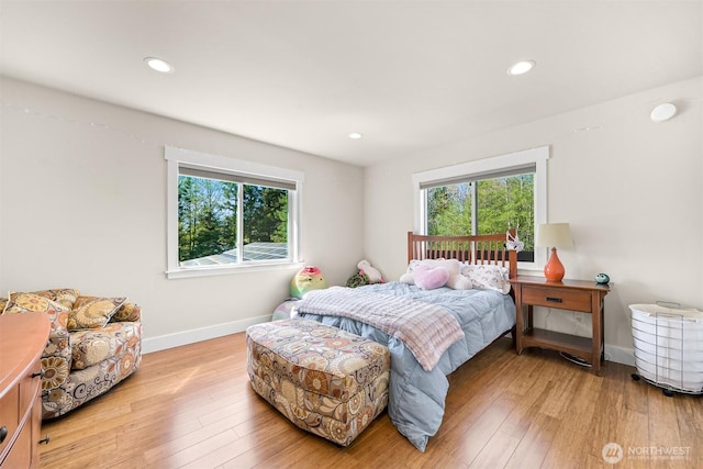 1699 Skagit St, Bellingham, WA 98226 - bedroom featuring recessed lighting, hardwood / wood-style flooring, and baseboards
