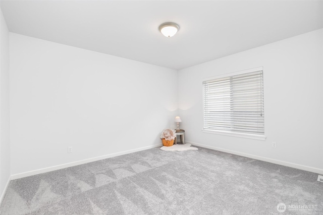 3262 NE Marquette Way, Issaquah, WA 98029 - carpeted spare room featuring baseboards