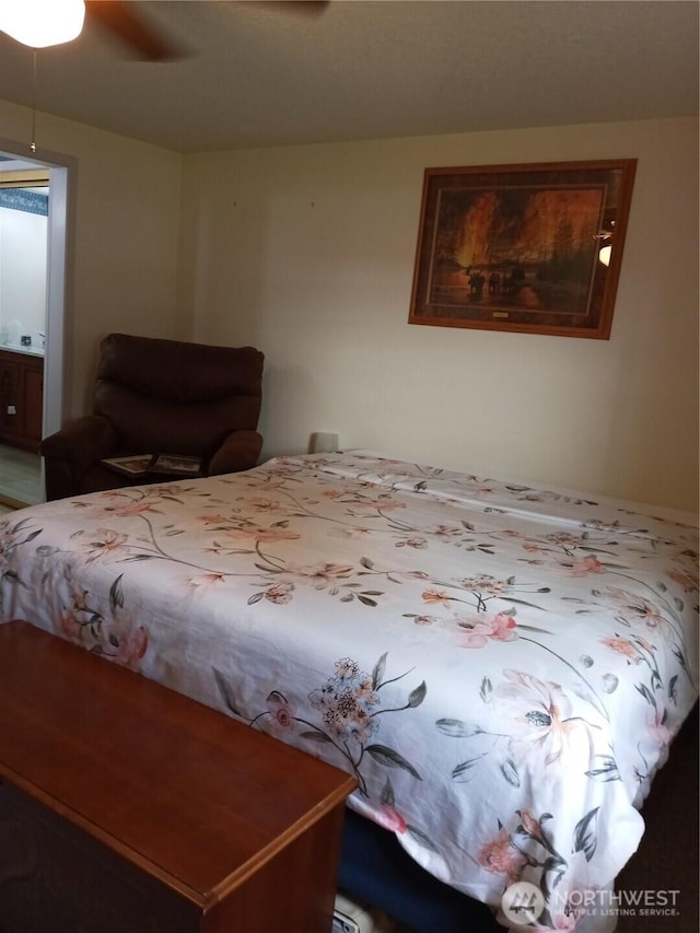 bedroom featuring a ceiling fan