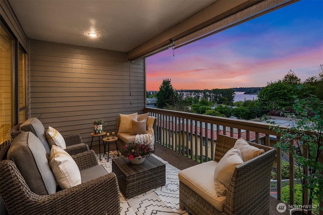 11634 100th Ave NE Unit 323, Kirkland, WA 98034 - balcony featuring outdoor lounge area