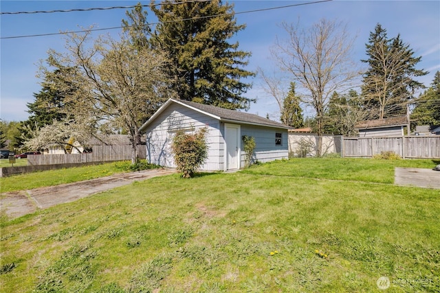 3335 Trenton Ave NE, Bremerton, WA 98310 - view of yard with an outbuilding