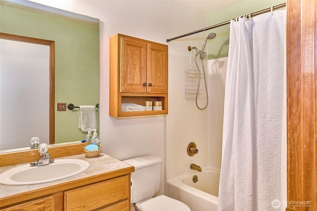 21850 SE 271st Pl, Maple Valley, WA 98038 - full bath with toilet, shower / tub combo with curtain, and vanity
